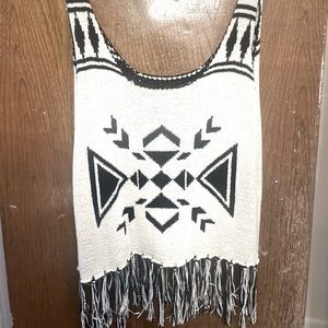 Size small Amoli tank